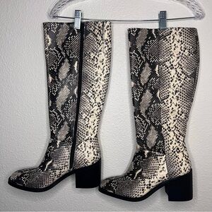 NWOT Faux snake print knee high boots - 
Sz 8 1/2